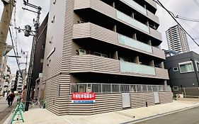 1102黒門市場1分!道頓堀まで徒歩8分!心斎橋まで徒歩9分!関西空港とusj直行電車バスあり